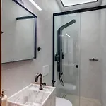 Syriano Apartamento Hermópolis