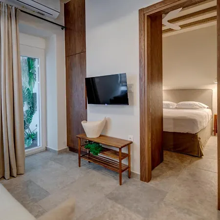 Apartment Syriano