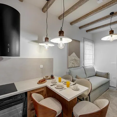 Apartment Syriano Ermoupoli
