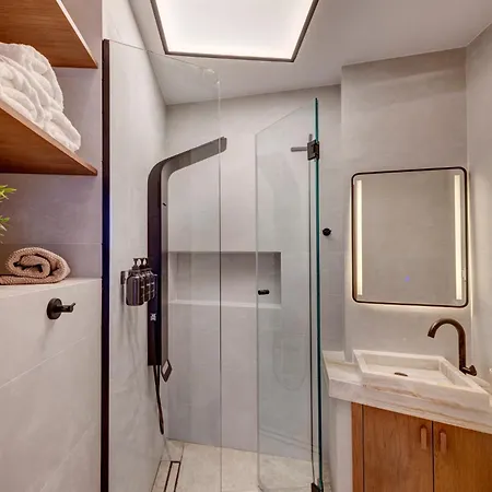 Apartment Syriano